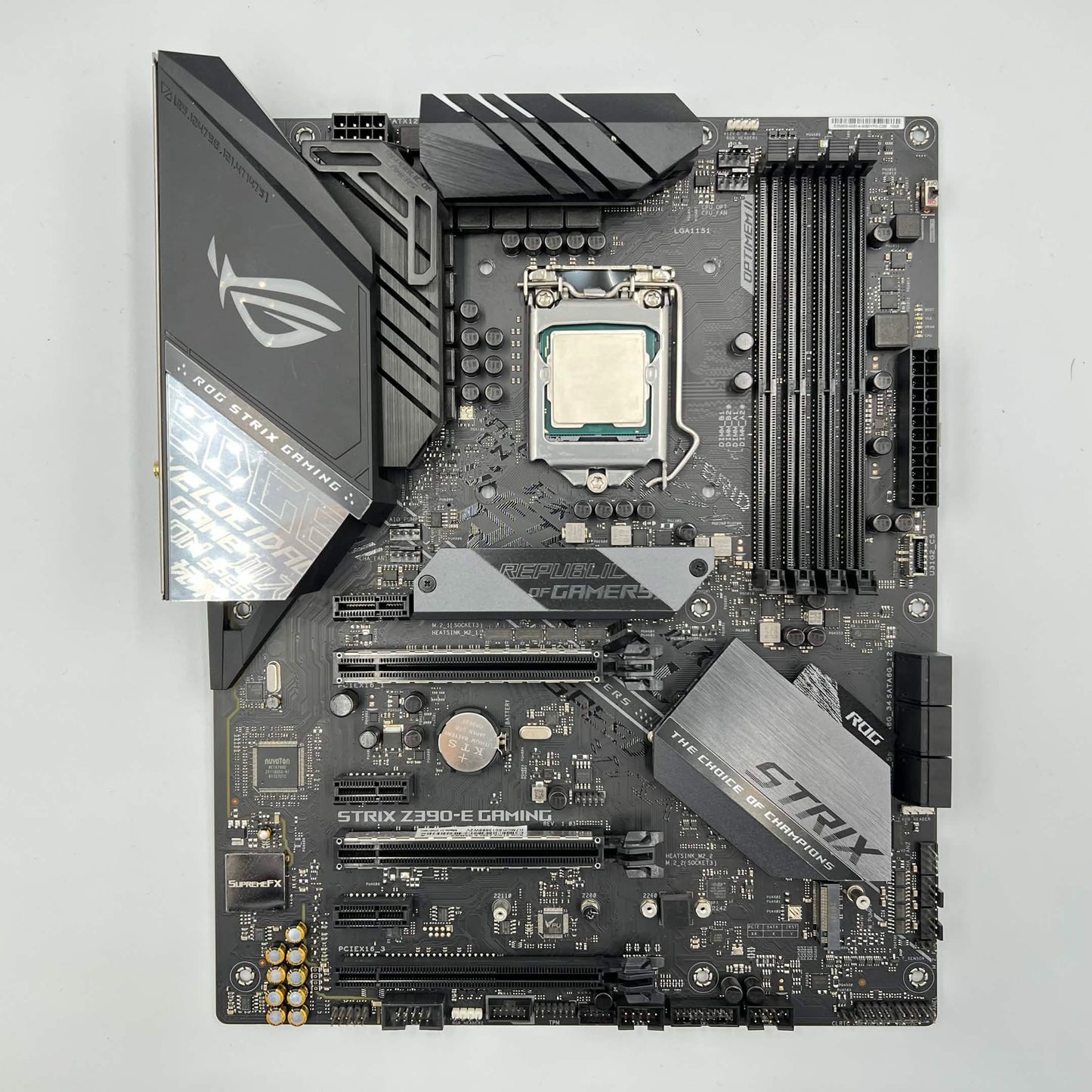 Asus ROG Strix Z390-E Gaming wifi LGA 1151 Intel Core i7-9700K 8 Core 3.60GHz Atx