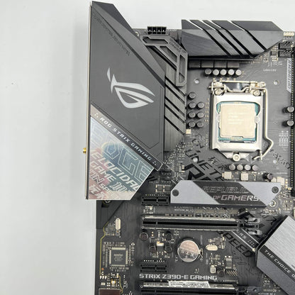 Asus ROG Strix Z390-E Gaming wifi LGA 1151 Intel Core i7-9700K 8 Core 3.60GHz Atx