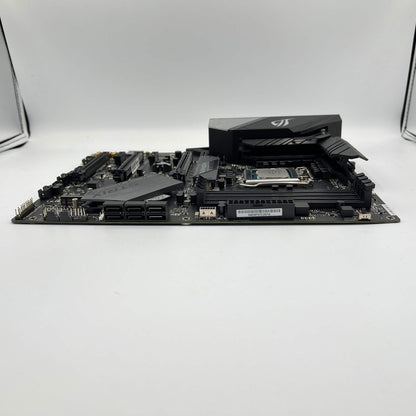 Asus ROG Strix Z390-E Gaming wifi LGA 1151 Intel Core i7-9700K 8 Core 3.60GHz Atx