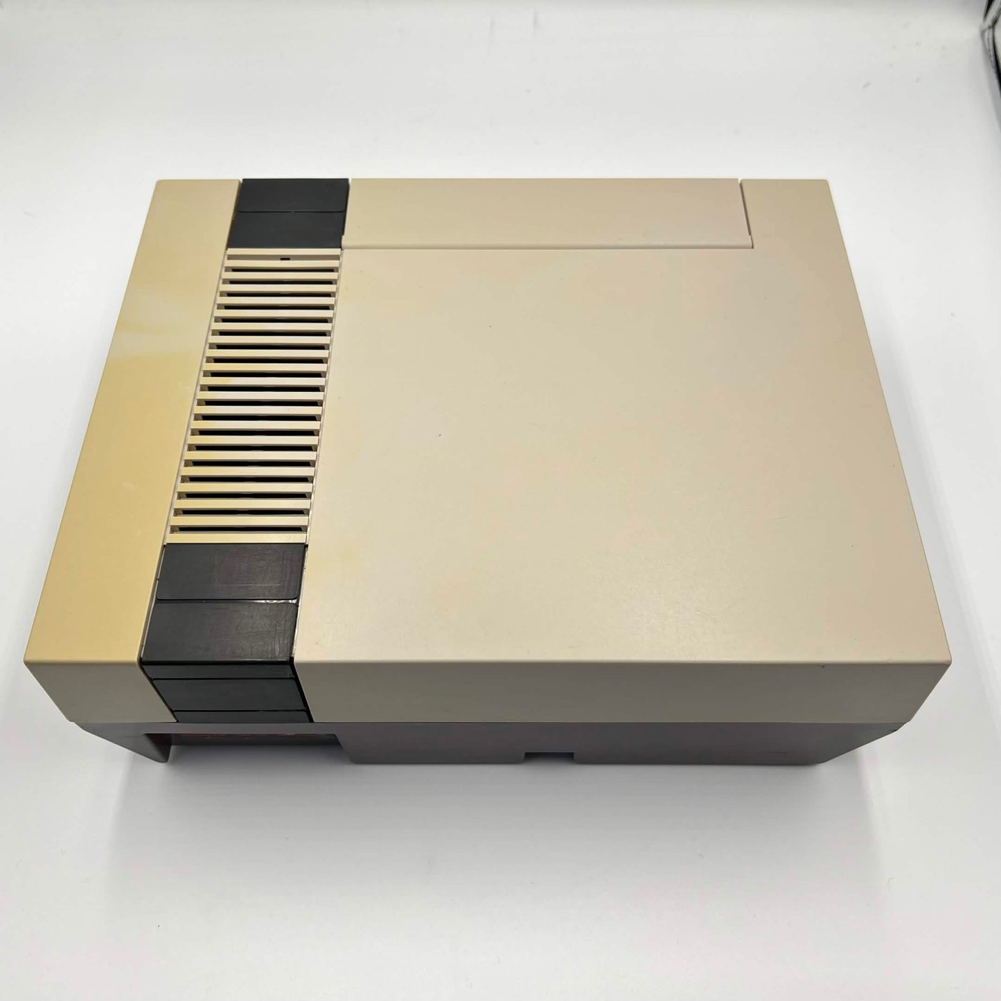 Nintendo Entertainment System NES Console Gaming System Only NES-001 Gray