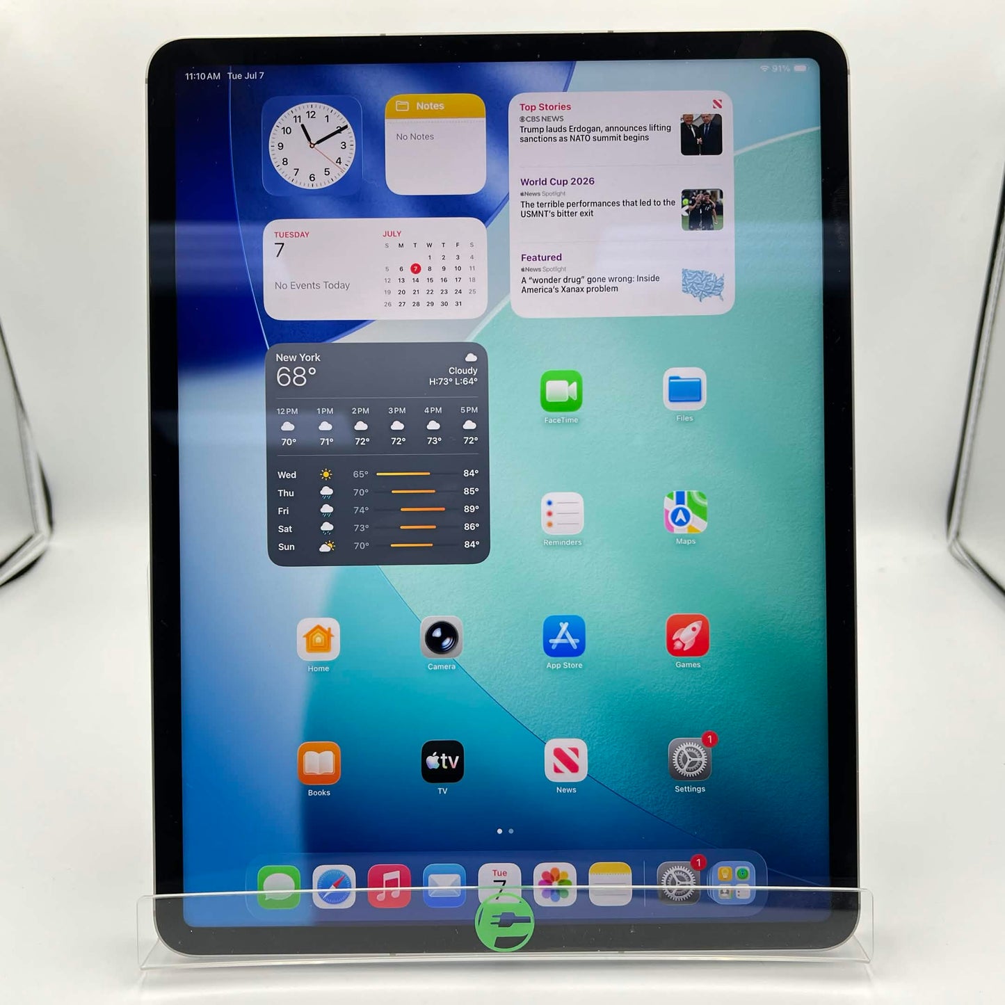 WiFi Only Apple iPad Pro 12.9" 6th Gen 256GB Silver MP603LL/A
