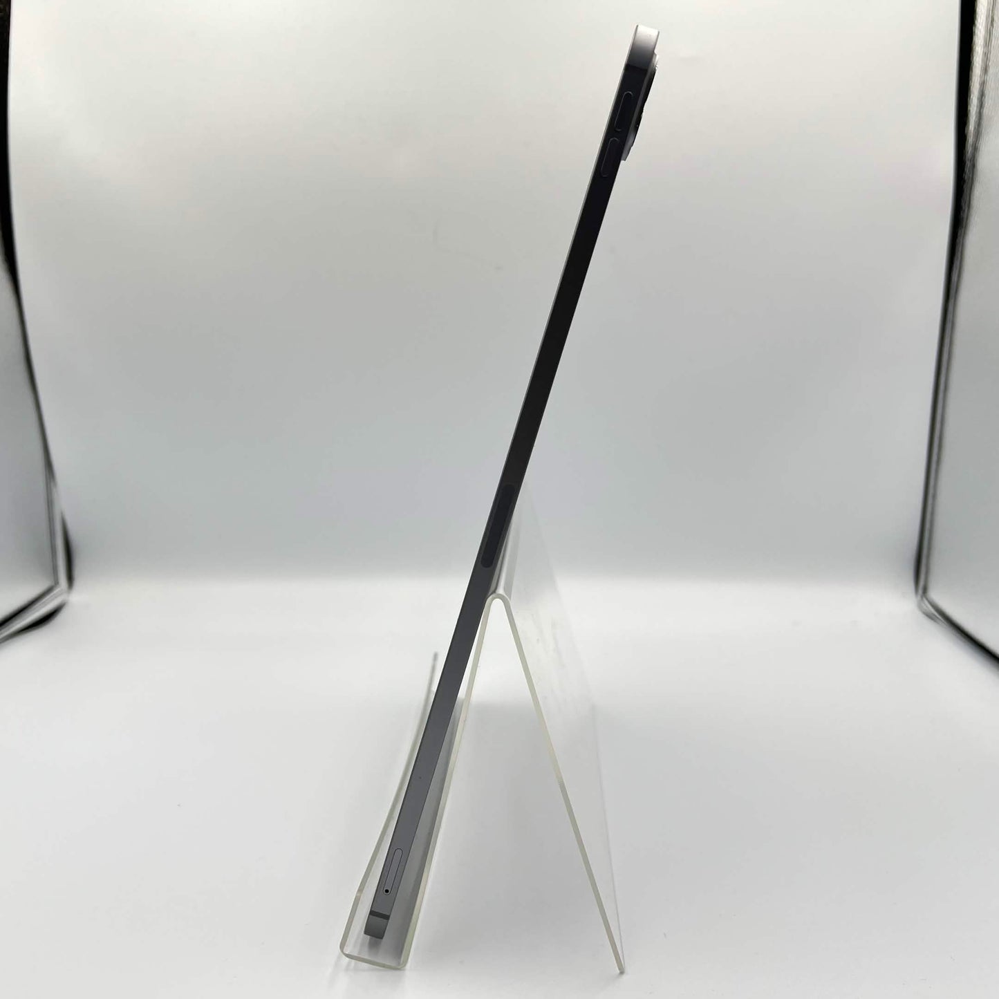 WiFi Only Apple iPad Pro 12.9" 6th Gen 256GB Silver MP603LL/A