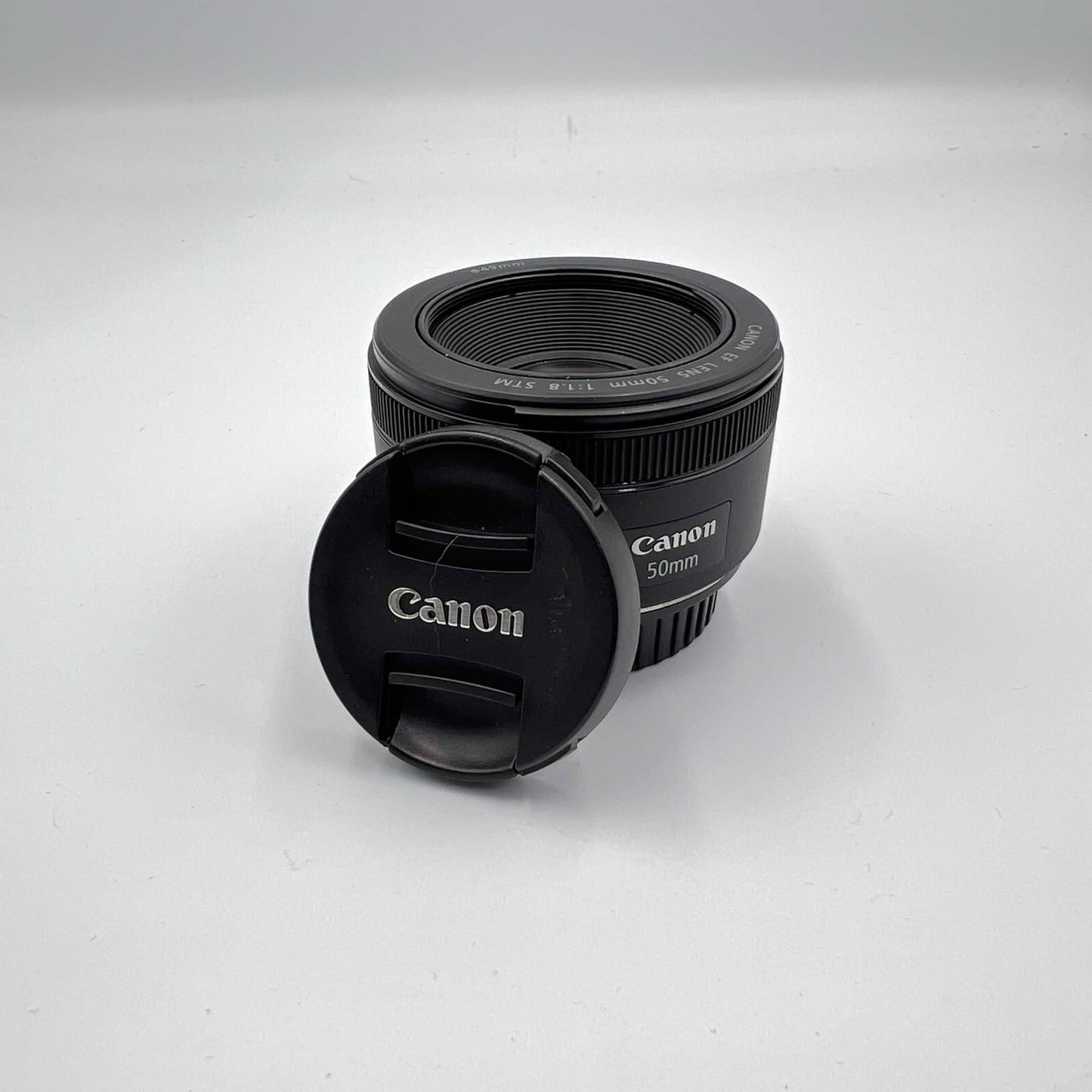 Canon EF  portrait lenses 50mm f/1.8 STM Auto & Manual Lens