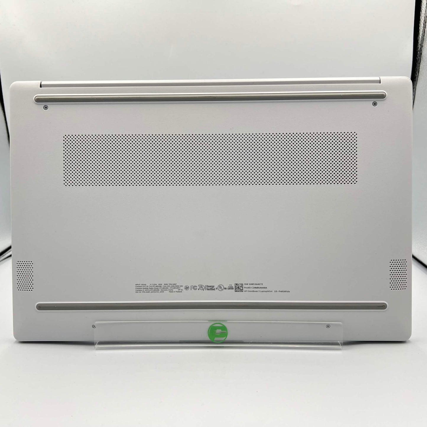 HP OmniBook 3 C20WBA#ABA 15.6" Ryzen AI 5 330 2.0GHz 16GB RAM 512GB SSD GeForce 820M