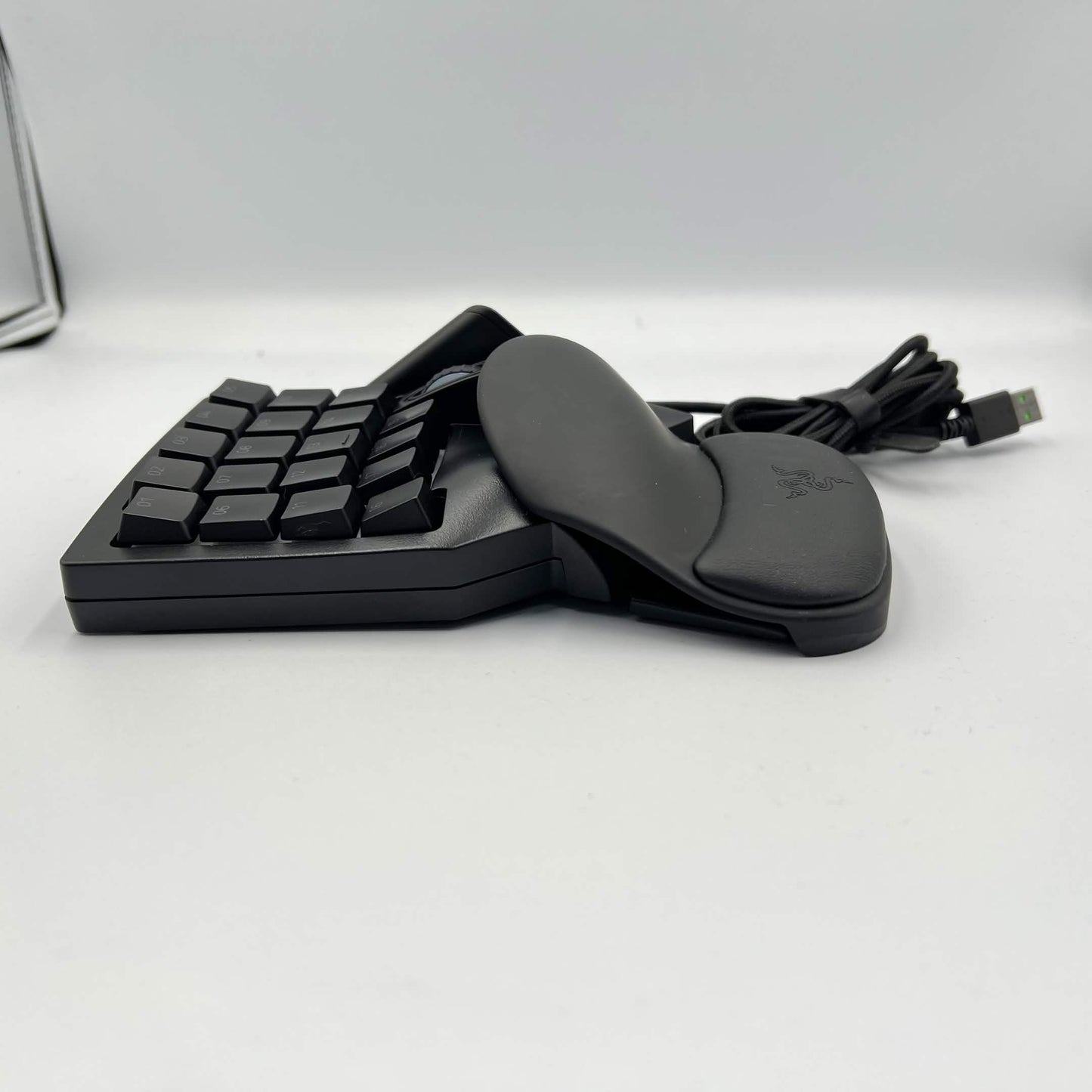 Razer Tartarus V2 Gaming keypad RZ07-02270100-R3U1