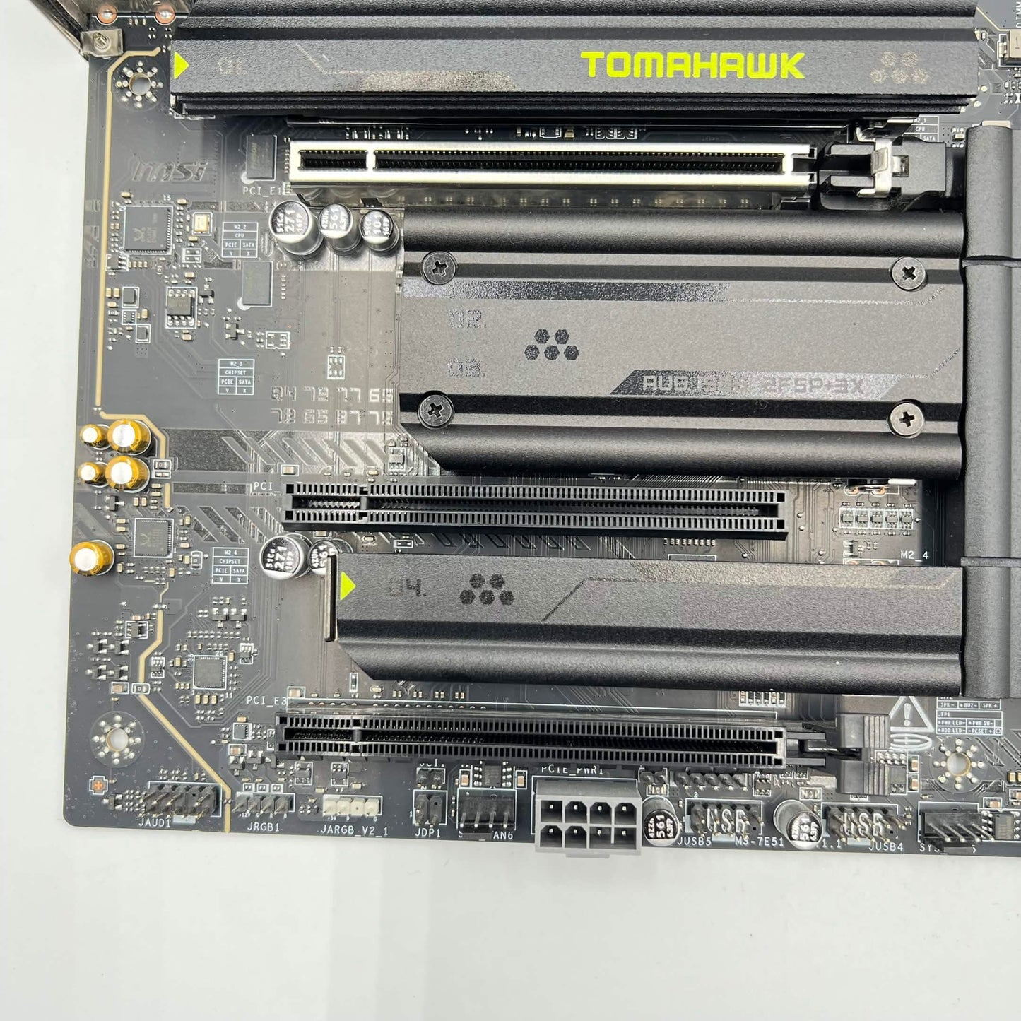 MSi MAG X870 TOMAHAWK WIFI AM5 AMD Ryzen 7 9800X3D 8 Core 4.70GHz ATX