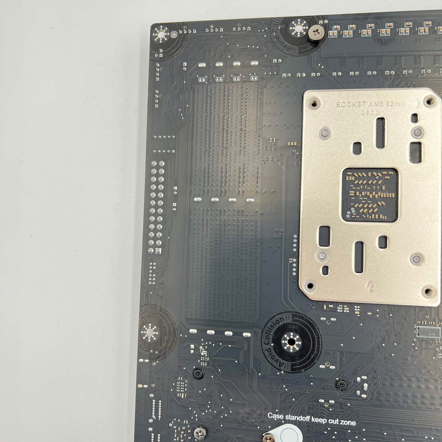 MSi MAG X870 TOMAHAWK WIFI AM5 AMD Ryzen 7 9800X3D 8 Core 4.70GHz ATX