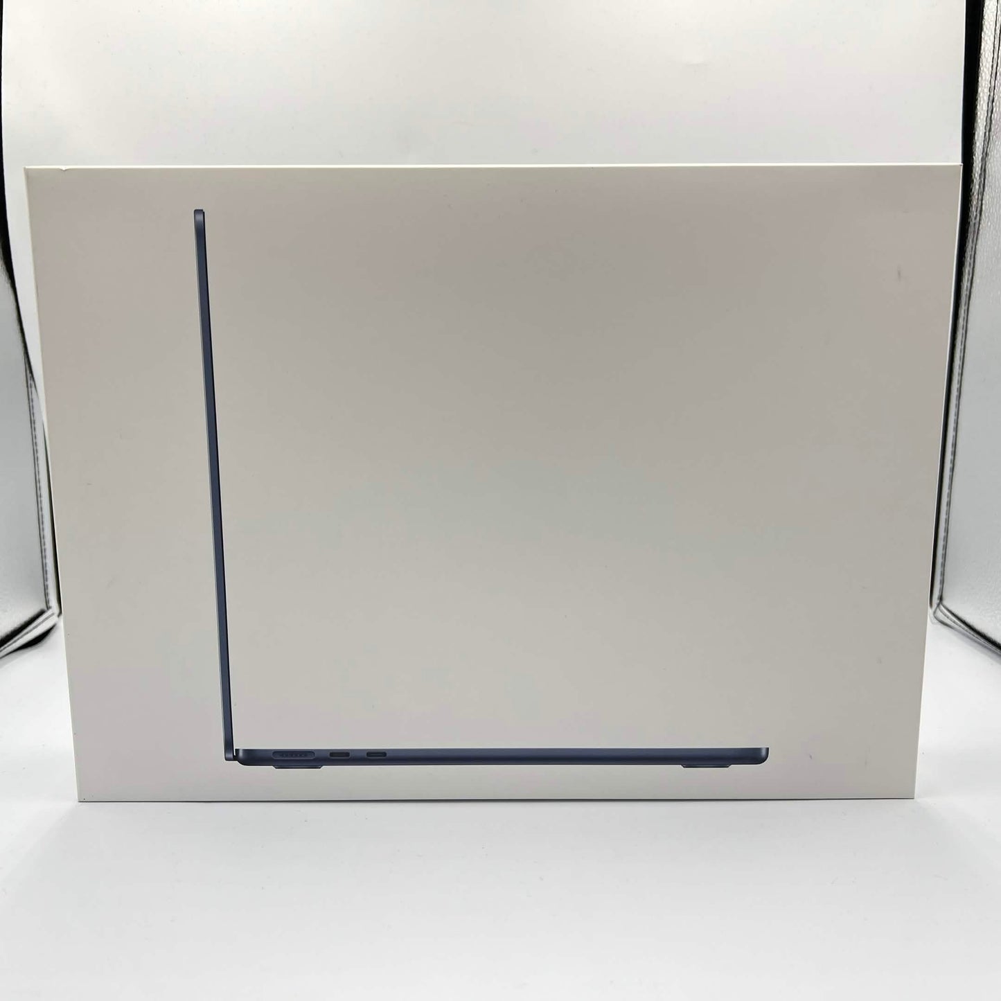 2025 Apple MacBook Air 13" M5 10C GPU 4.6GHz 16GB RAM 1TB SSD A3449
