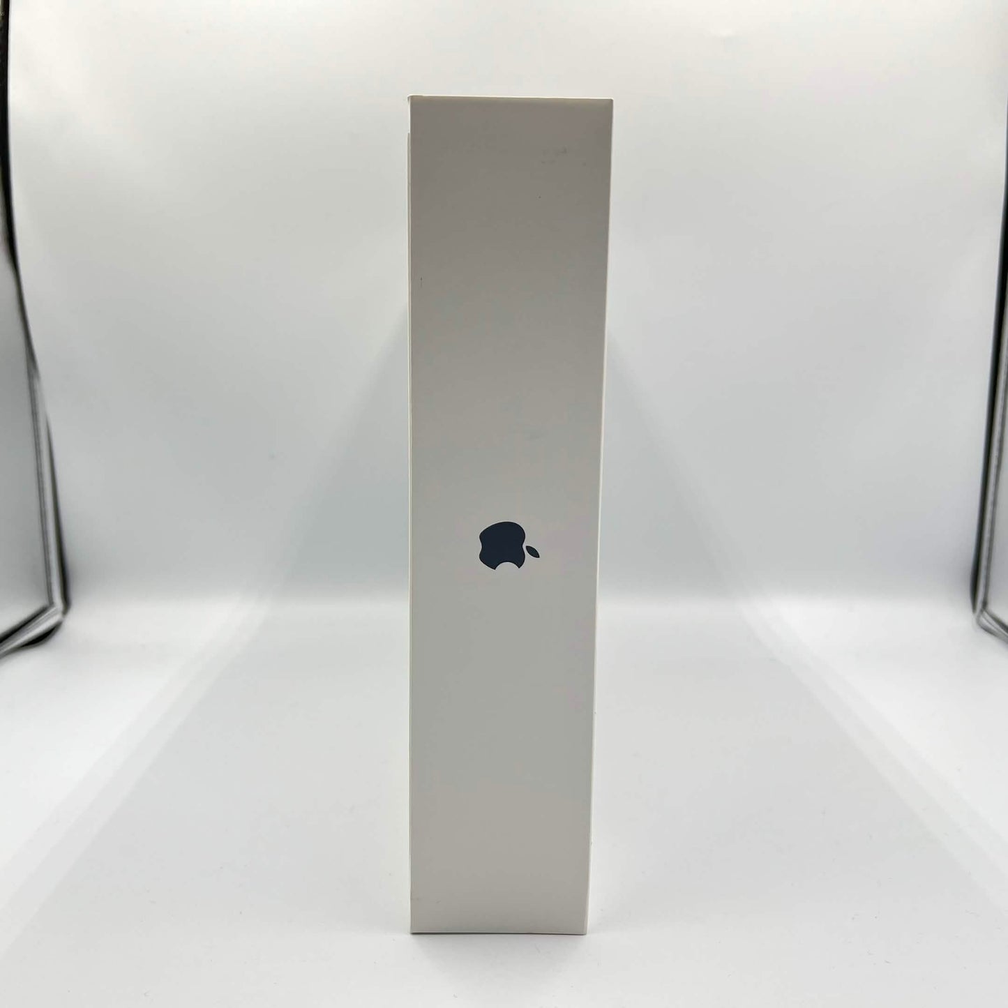 2025 Apple MacBook Air 13" M5 10C GPU 4.6GHz 16GB RAM 1TB SSD A3449