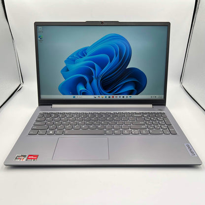 Lenovo IdeaPad Slim 3 15AMN8 15.6" Ryzen 5 7520U 2.8GHz 8GB RAM 256GB SSD