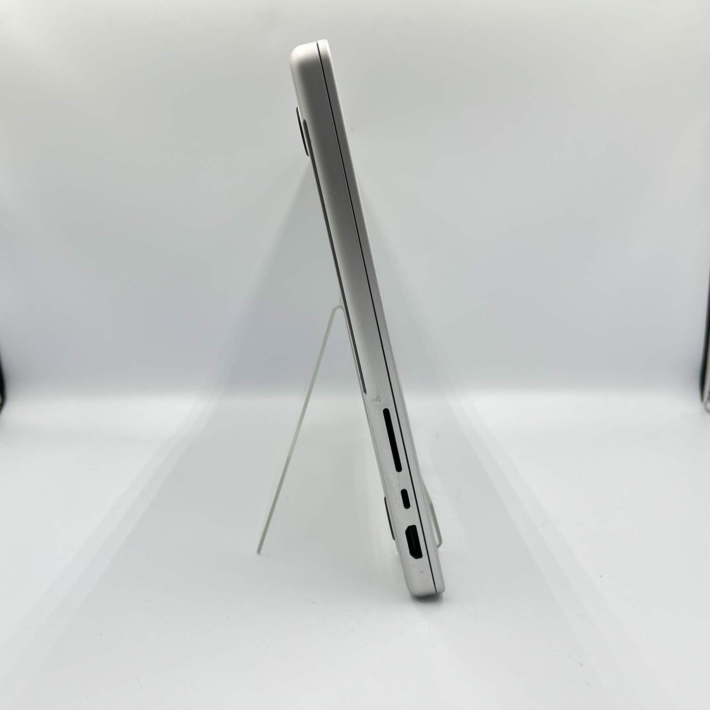 2023 Apple MacBook Pro 14" M2 Pro 16C GPU 3.5GHz 16GB RAM 512GB SSD A2779
