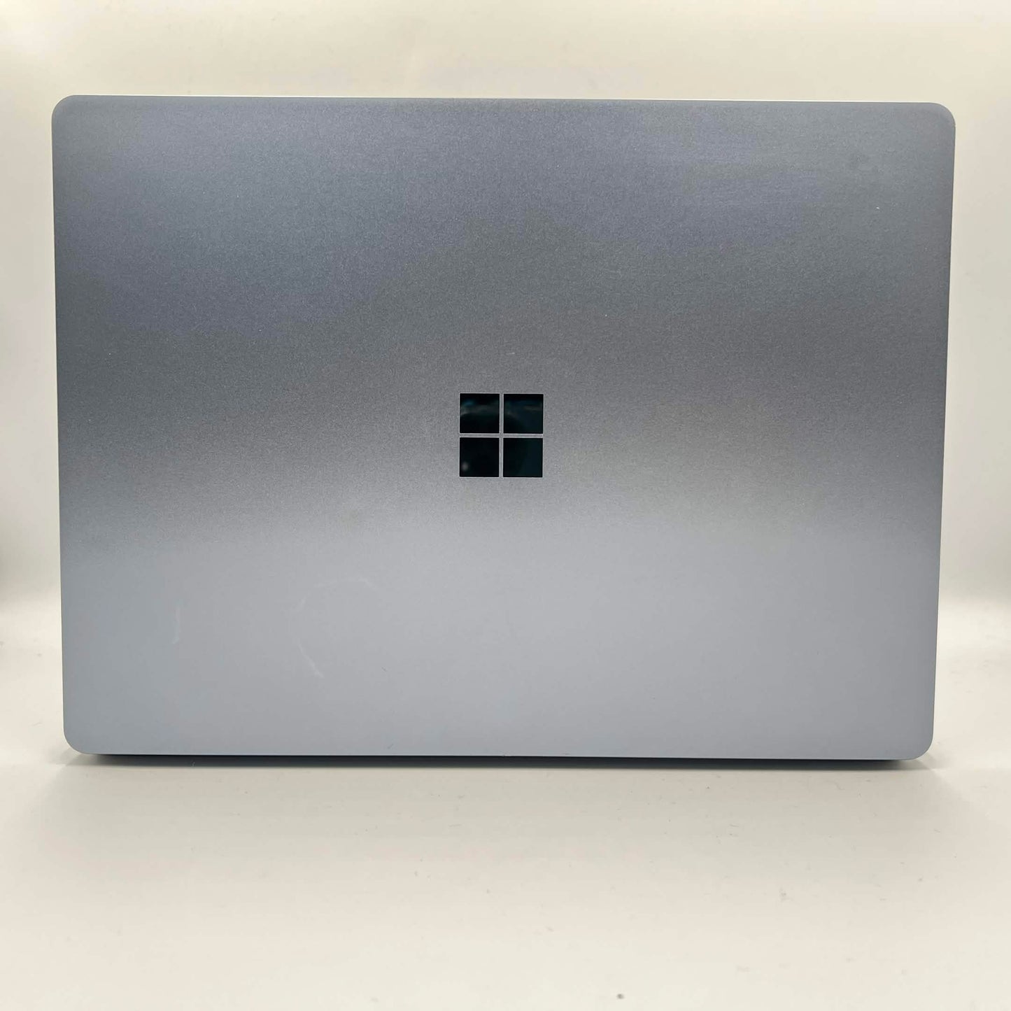 Microsoft Surface Laptop Go 1 1943 12.4" i5-1035G1 1.0GHz 8GB RAM 128GB SSD