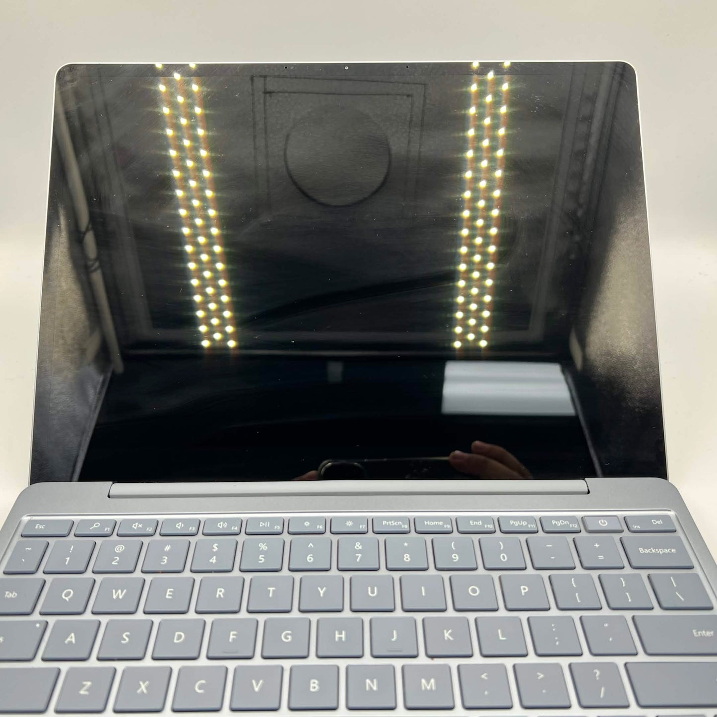 Microsoft Surface Laptop Go 1 1943 12.4" i5-1035G1 1.0GHz 8GB RAM 128GB SSD