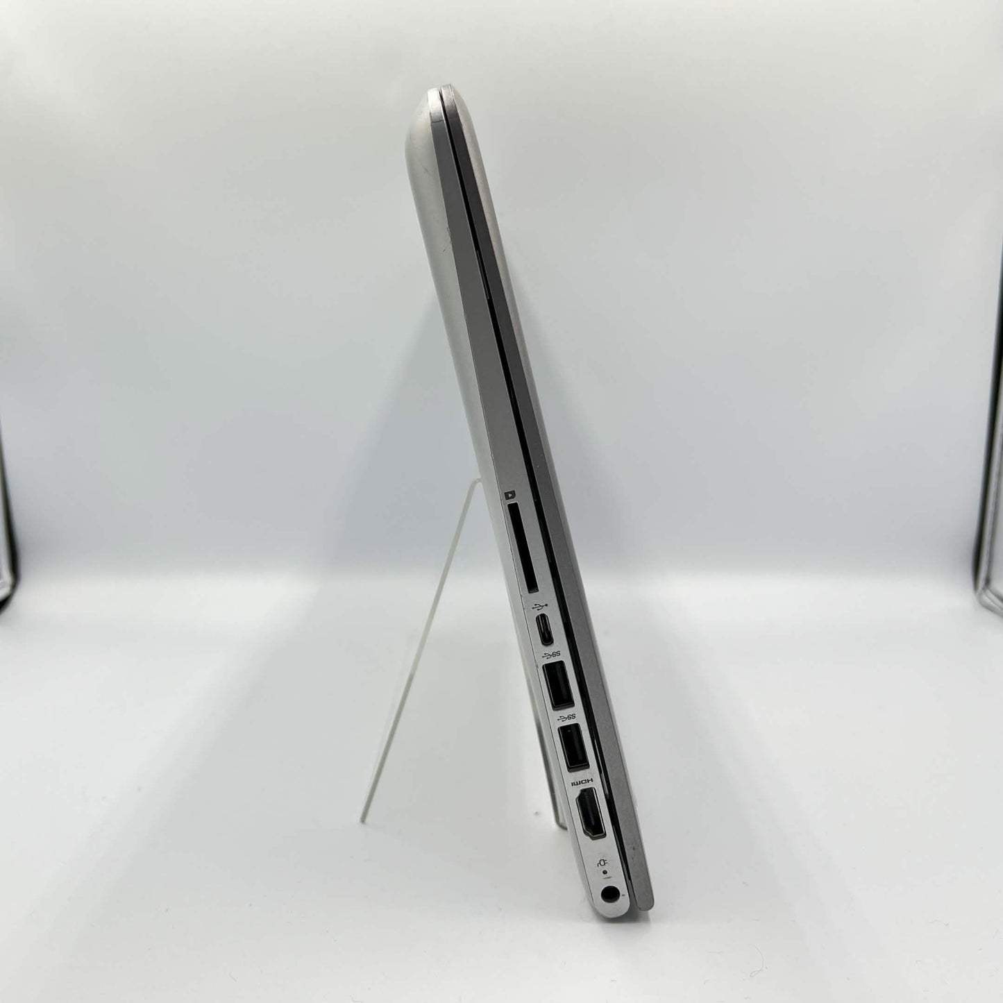 HP Pavilion x360 Silver 9560NGW Intel i5-8265U 1.6GHz 8GB RAM 128GB