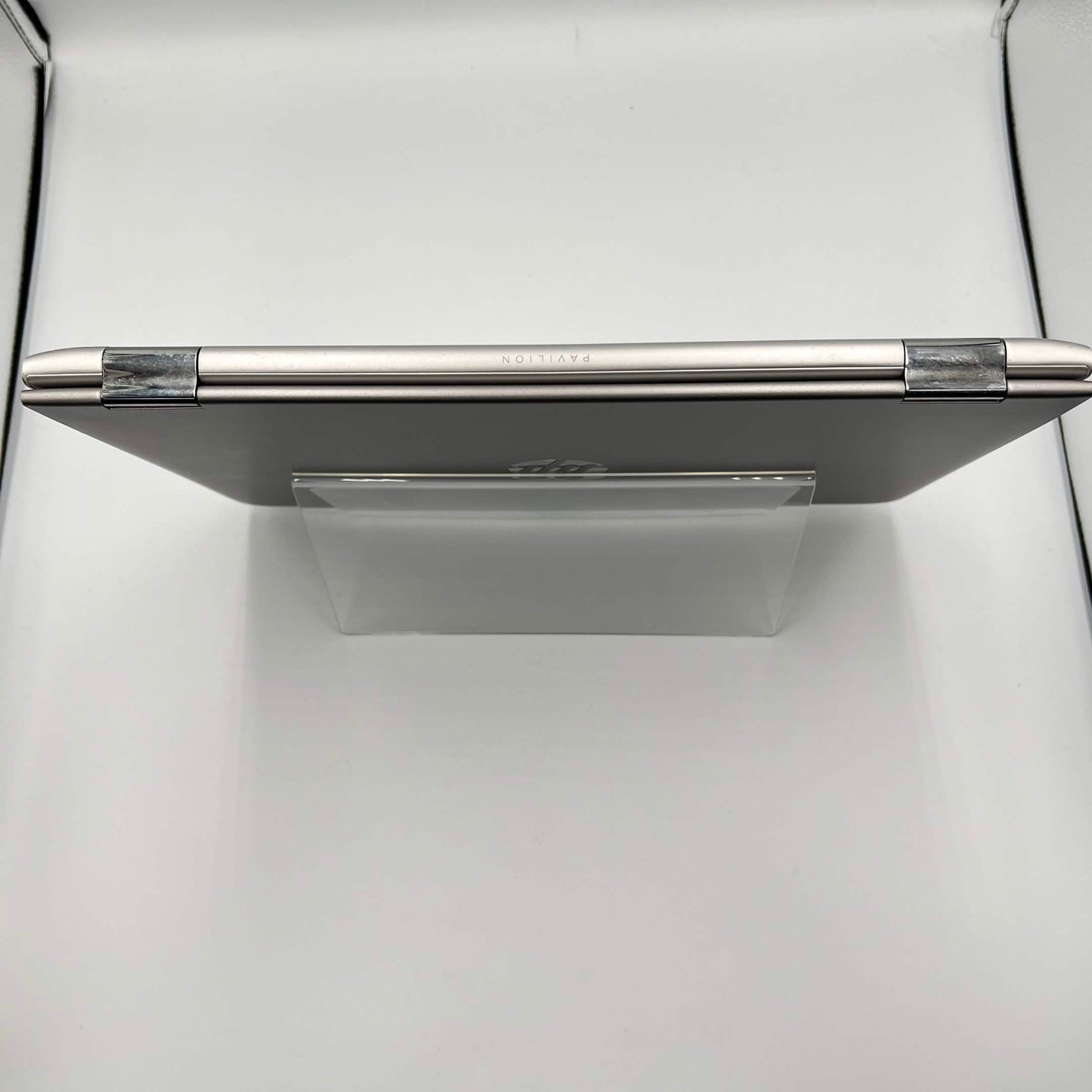 HP Pavilion x360 Silver 9560NGW Intel i5-8265U 1.6GHz 8GB RAM 128GB
