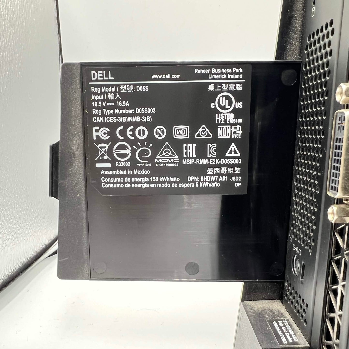 Dell Alienware D0S5 i5-6200U  2.50GHz 8GB RAM 256GB HDD Nvidia GeForce GTX 960M
