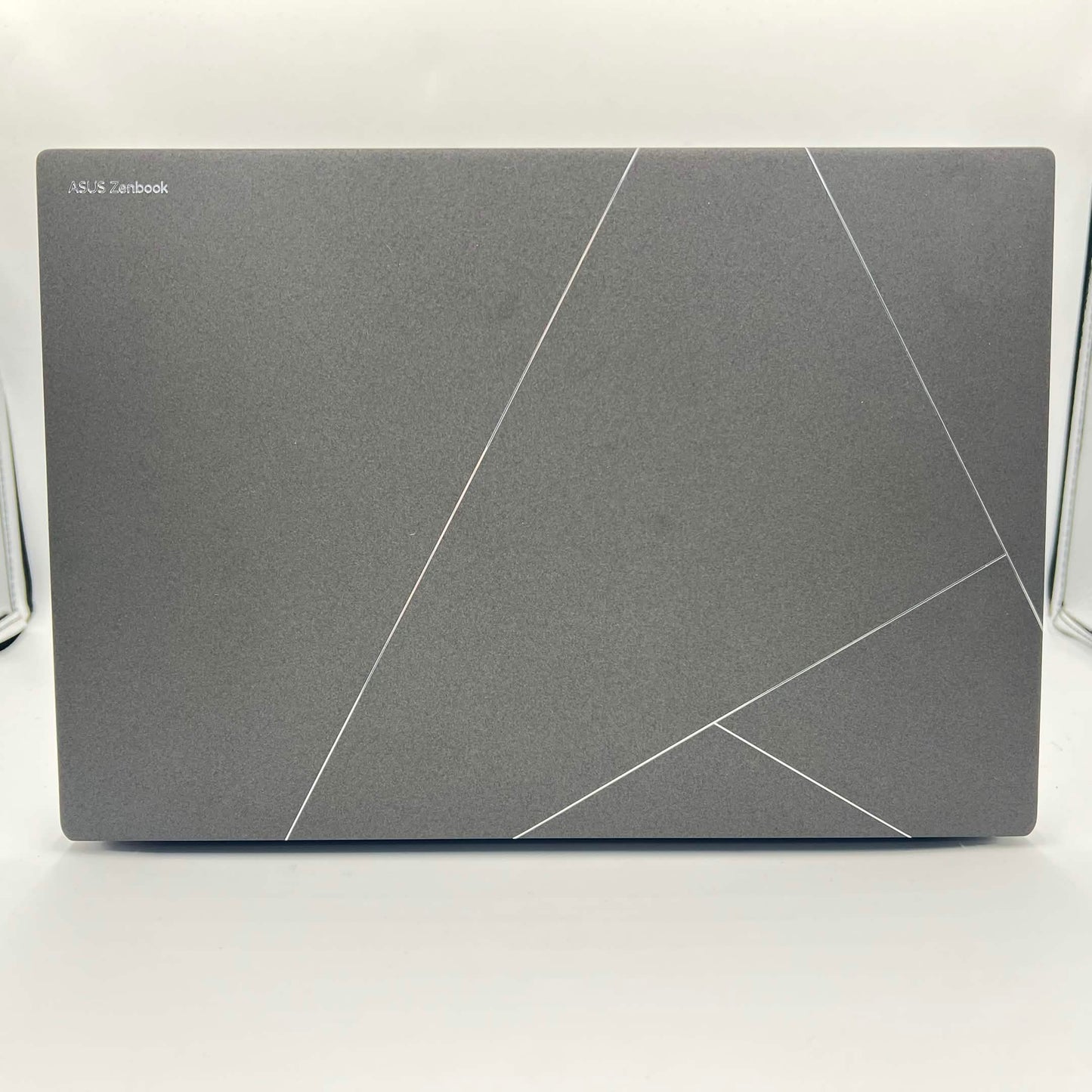 Asus Zenbook S 14 UX5406SA 14" Core Ultra 7 155H 2.2GHz 16GB RAM 1TB SSD