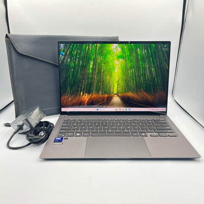 Asus Zenbook S 14 UX5406SA 14" Core Ultra 7 155H 2.2GHz 16GB RAM 1TB SSD