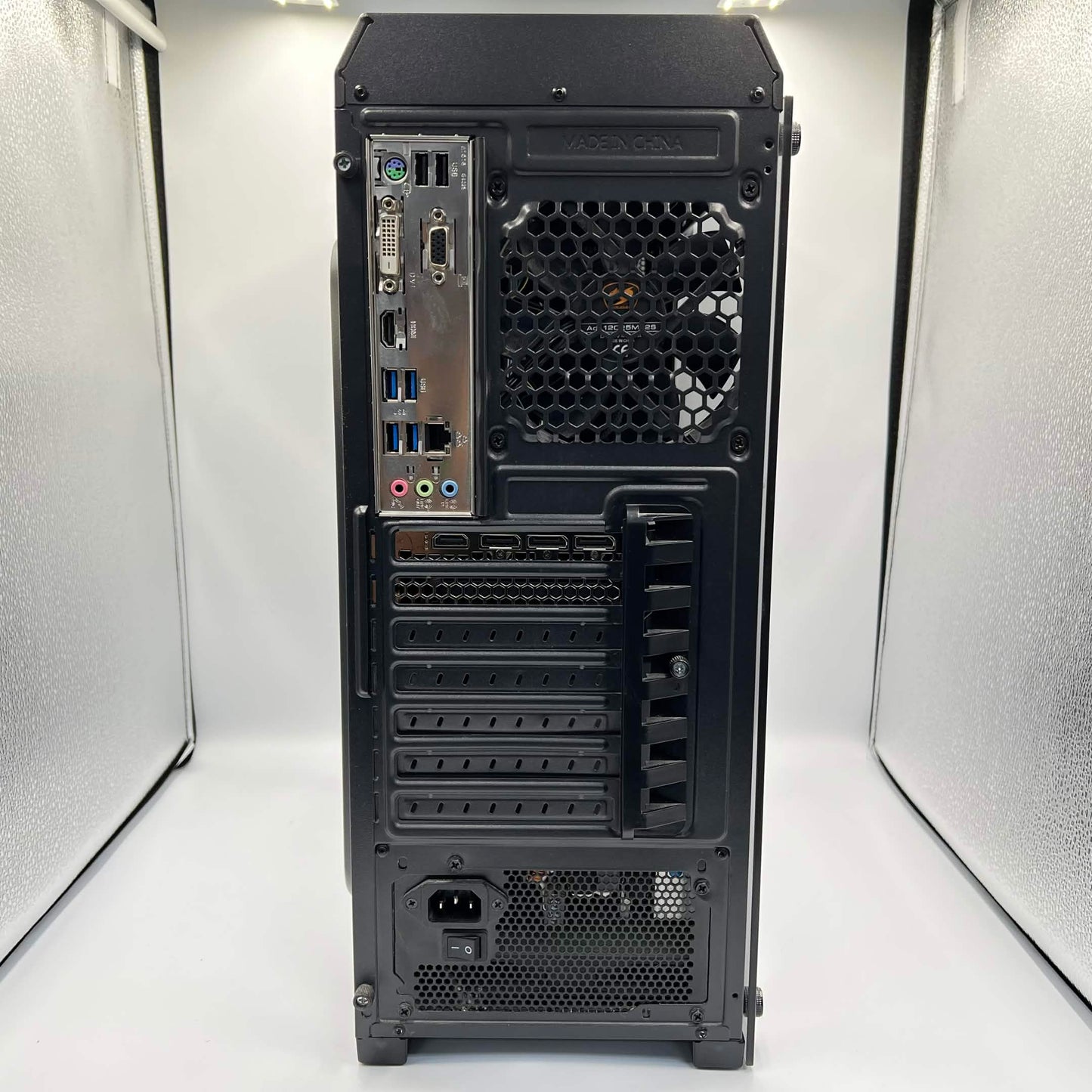 Couger Custom PC Core i3-8100 3.60GHz 16GB RAM 256GB SSD Nvidia GeForce RTX 3060