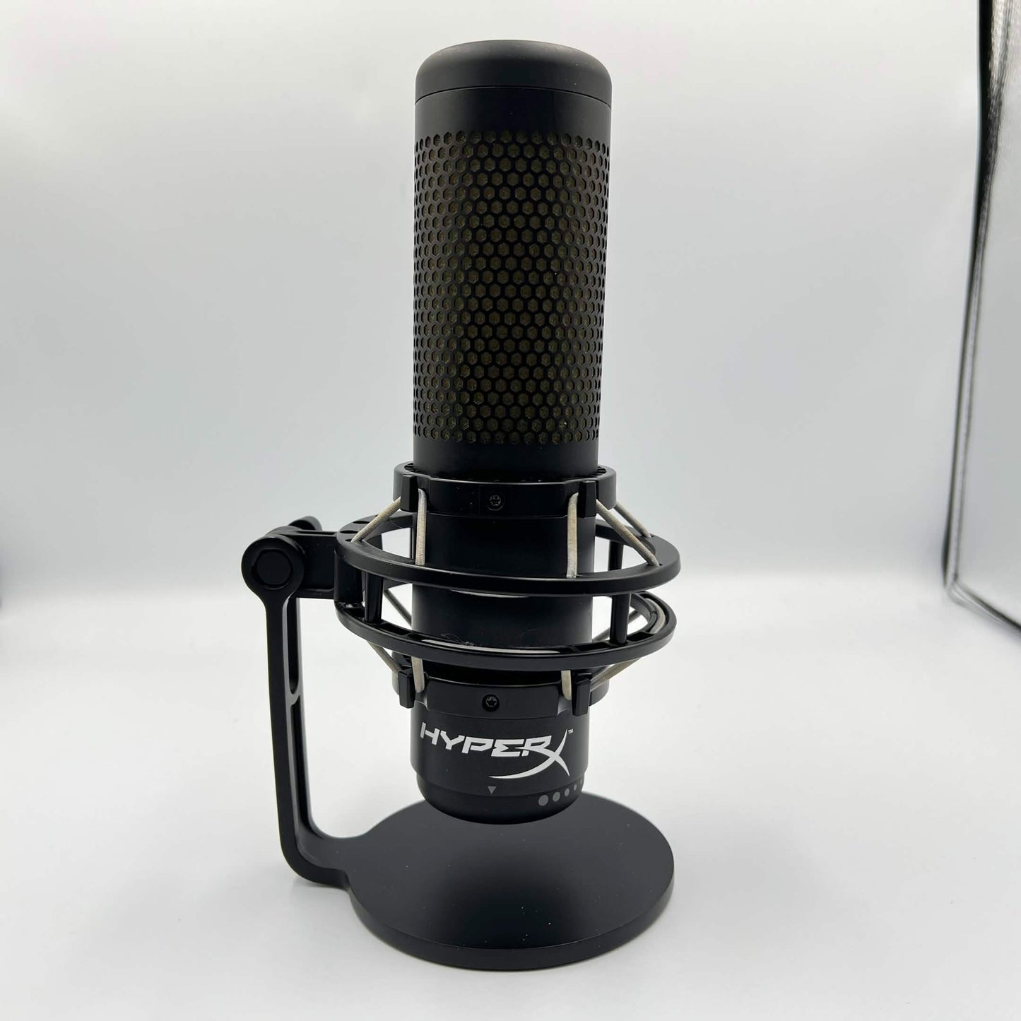 hyperx quadcast 5  USB condenser microphone 4PS7AA