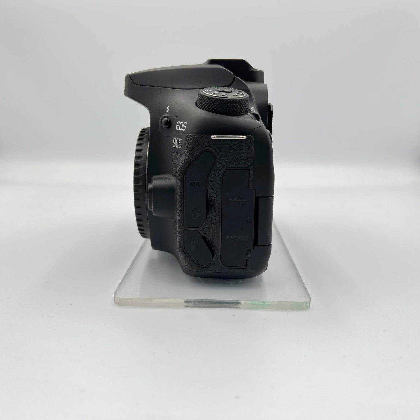 Canon EOS 90D 32.5MP Digital SLR DSLR Camera