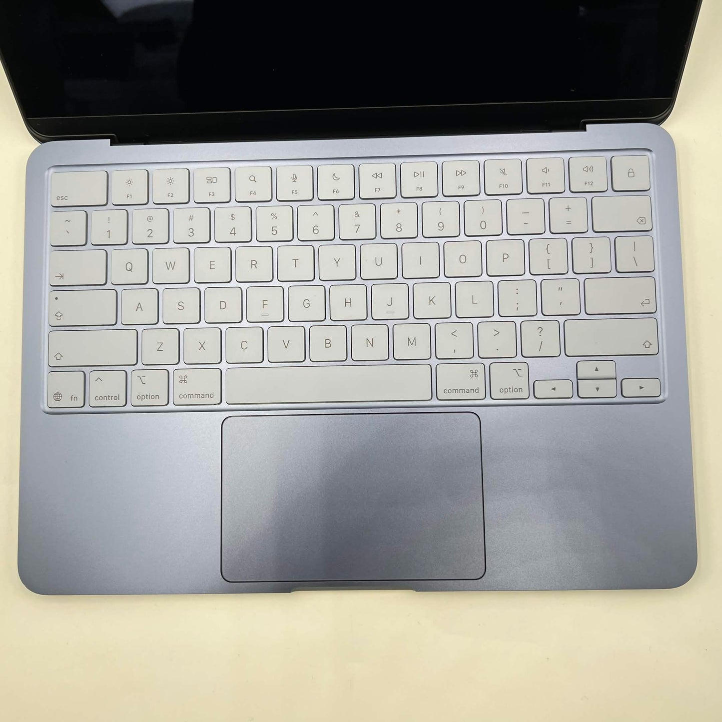 2026 Apple MacBook Neo 13" A18 Pro 5C GPU 4.0GHz 8GB RAM 256GB SSD A3404