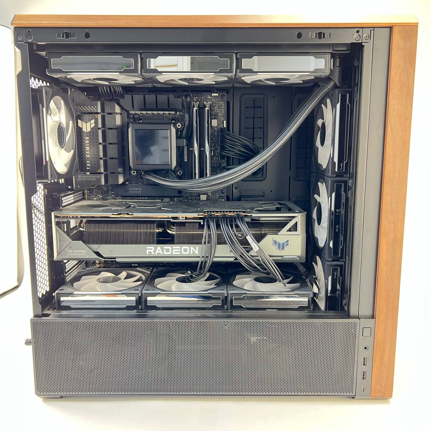 Custom PC Ryzen 9 7950X3D 4.20GHz 2TB SSD