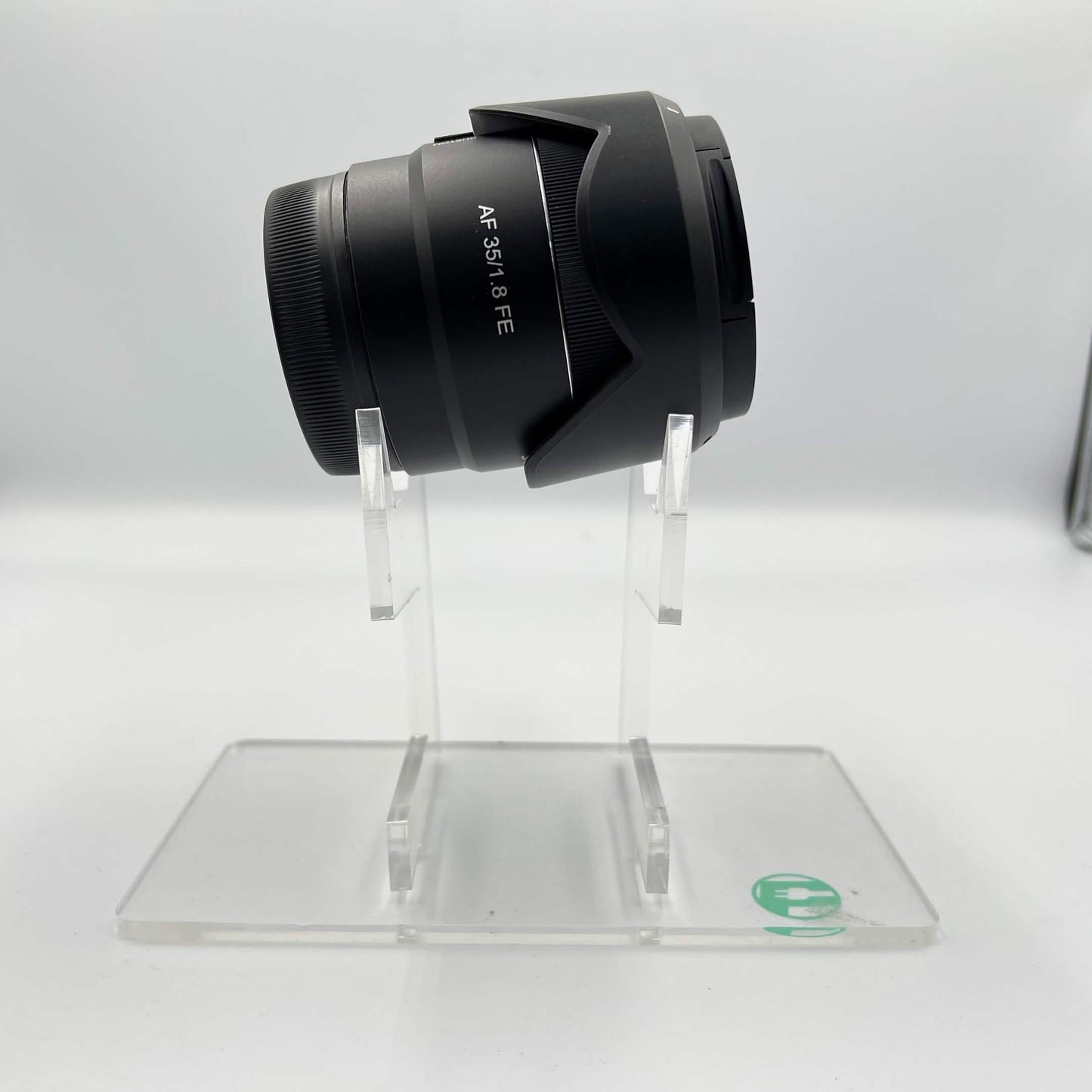 Samyang 35mm f/1.8 FE For Sony E-Mount