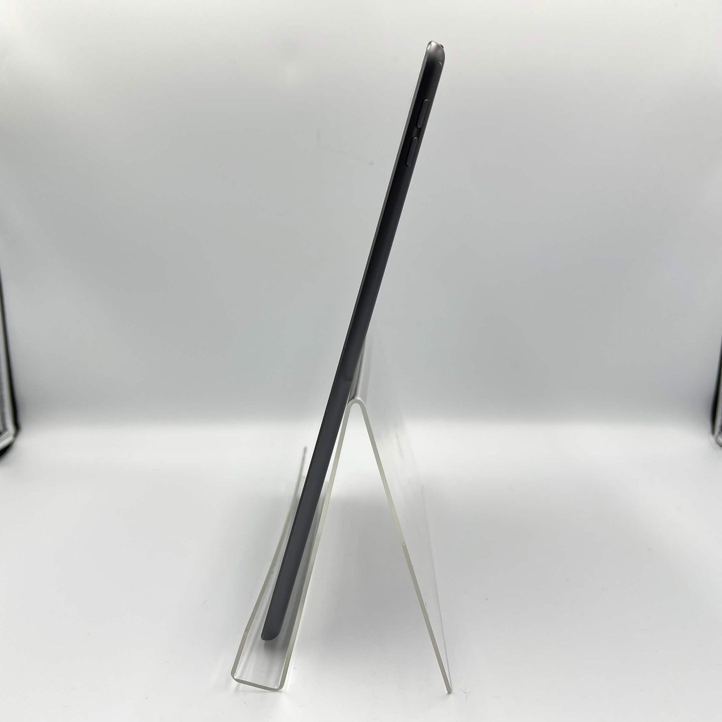 Apple iPad 9th Gen MK2K3LL/A 10.2"