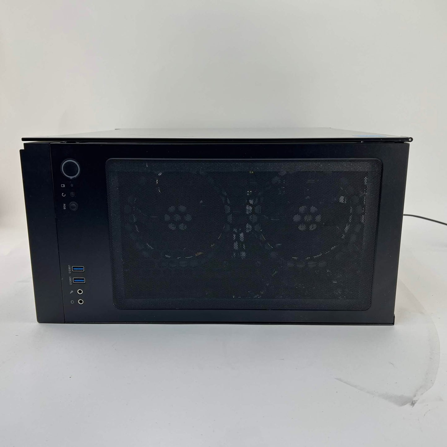 Custom PC Core i5-9400F 2.90GHz 16GB RAM 500GB SSD pny GeForce GTX 1660