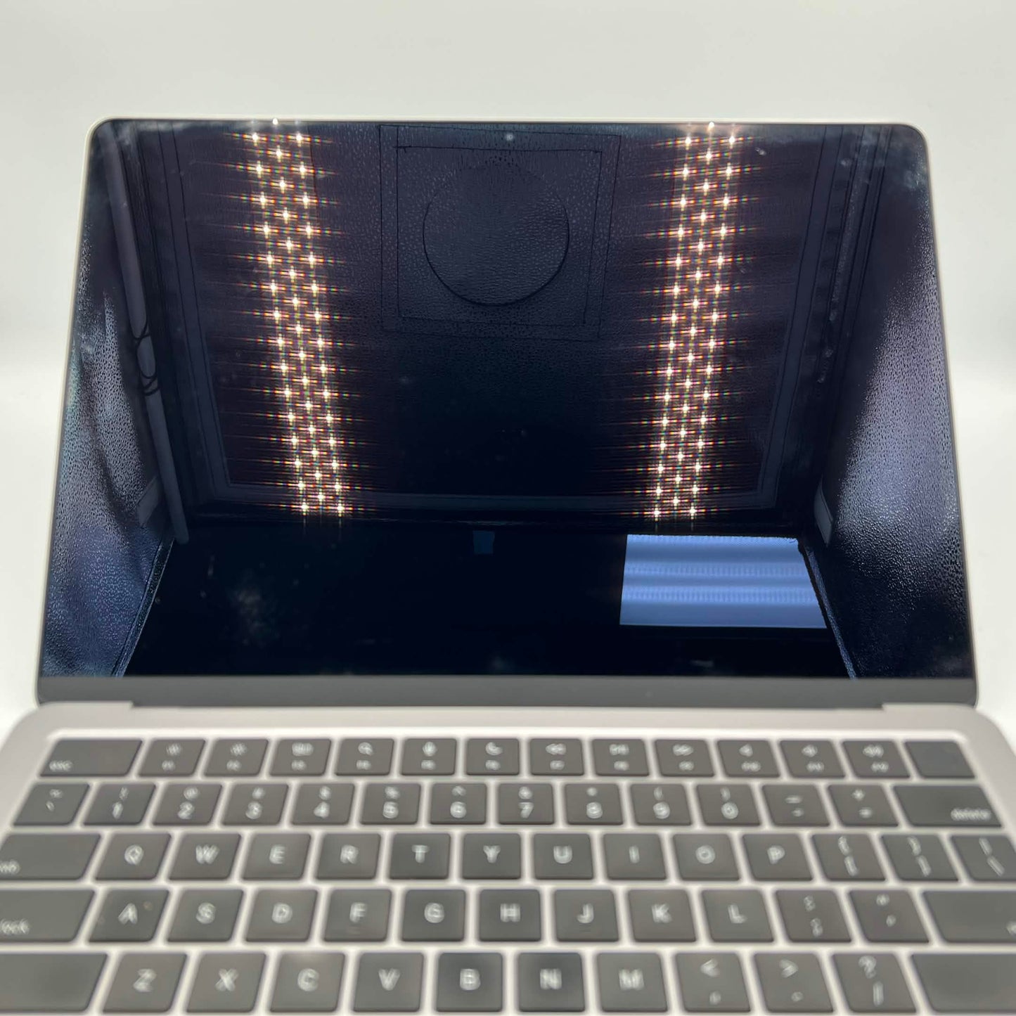 2022 Apple MacBook Air 13.6" M2 8C GPU 3.5GHz 8GB RAM 256GB SSD 1PMLXW3LL/A