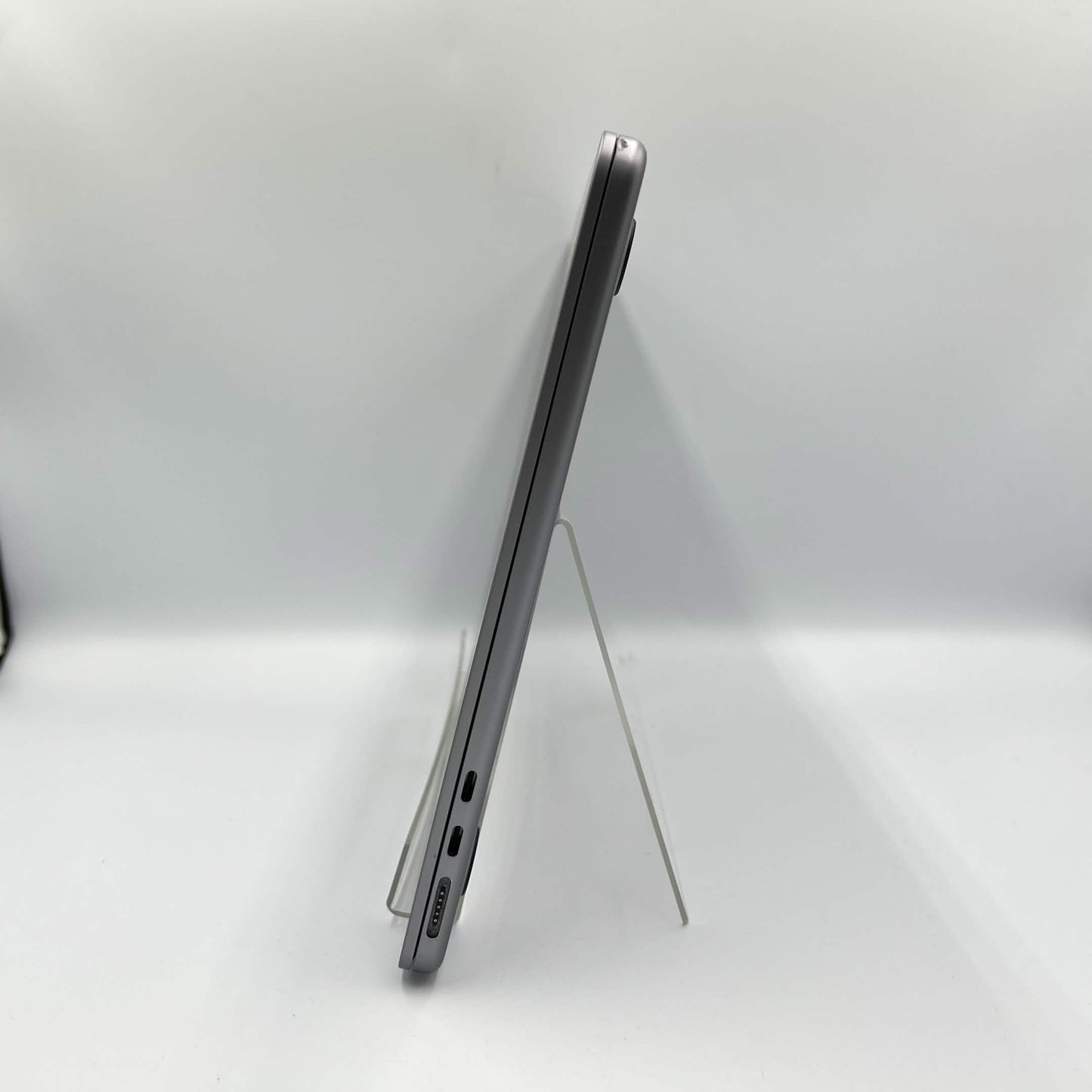2022 Apple MacBook Air 13.6" M2 8C GPU 3.5GHz 8GB RAM 256GB SSD 1PMLXW3LL/A