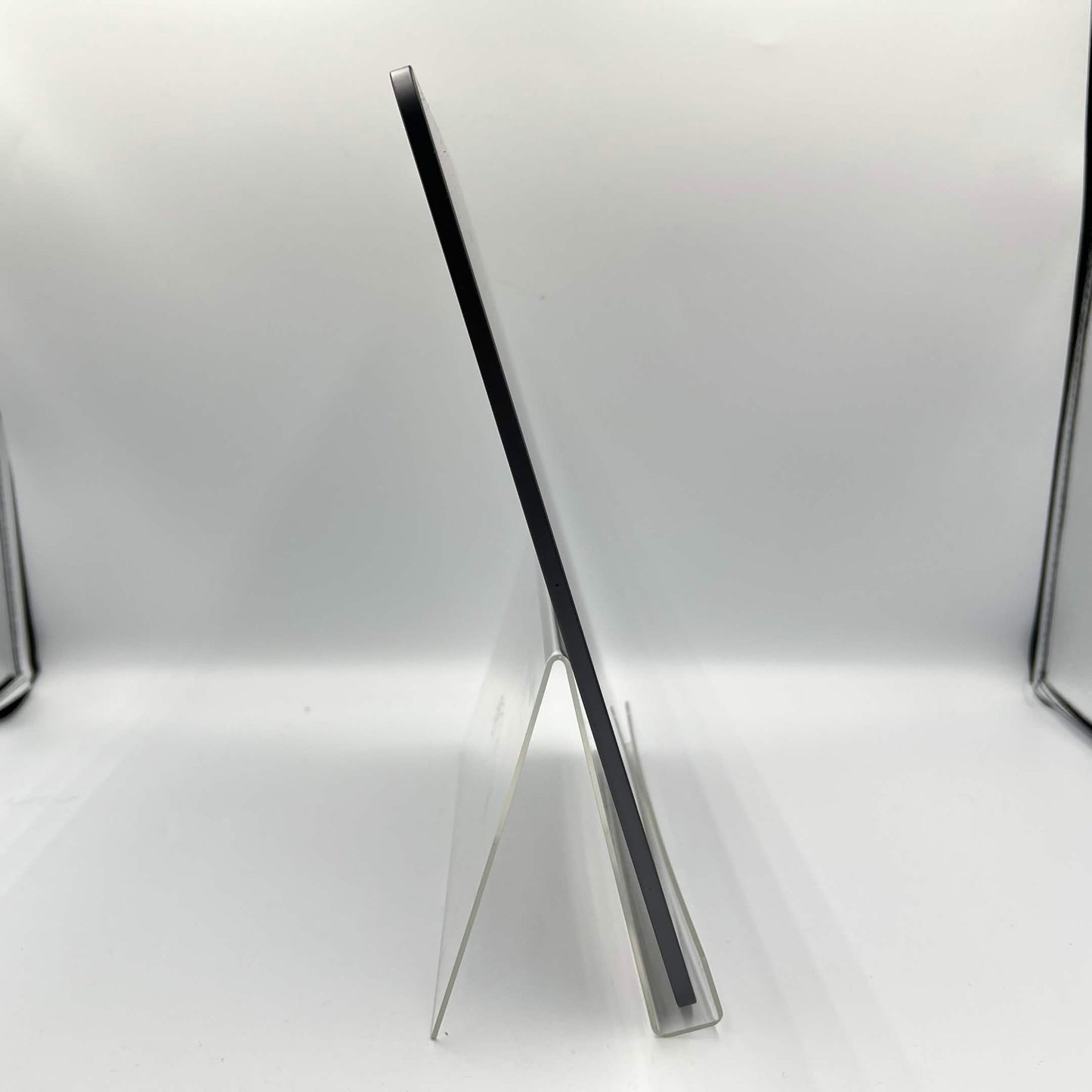 WiFi Only Apple iPad Pro 12.9" 4th Gen 128GB Space Gray MY2H2LL/A