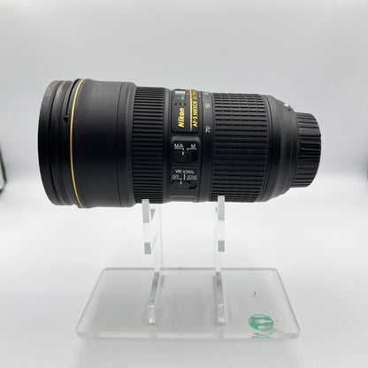 Nikon AF-S NIKKOR 24-70mm f/2.8 VR Auto & Manual Lens F