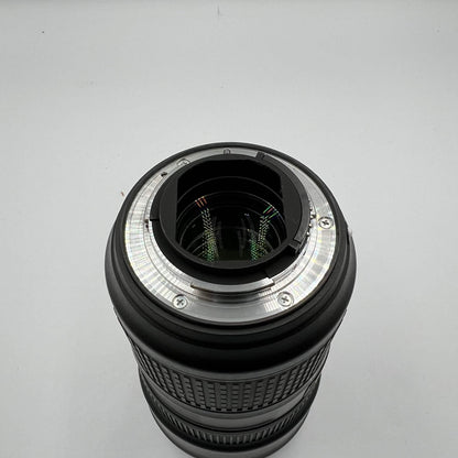 Nikon AF-S NIKKOR 24-70mm f/2.8 VR Auto & Manual Lens F
