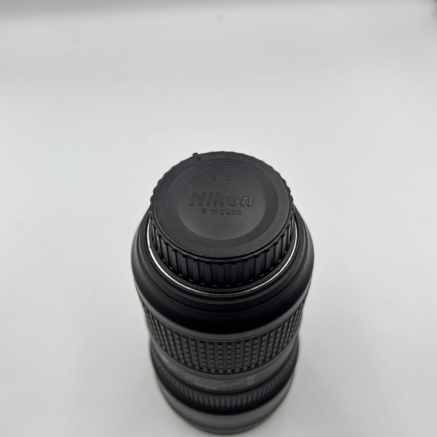 Nikon AF-S NIKKOR 24-70mm f/2.8 VR Auto & Manual Lens F