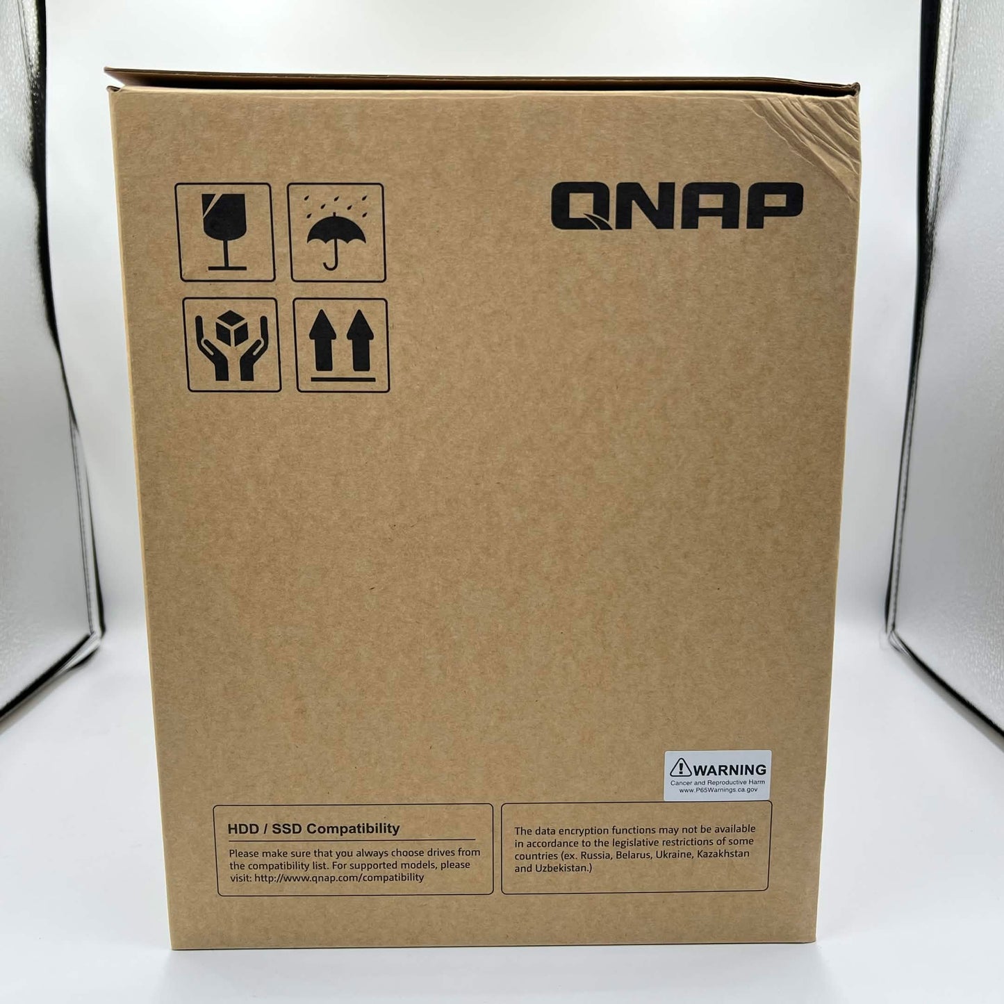 QNAP TR-004 4-bay USB Type-C hardware RAID enclosure TR-004-US