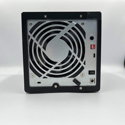 QNAP TR-004 4-bay USB Type-C hardware RAID enclosure TR-004-US