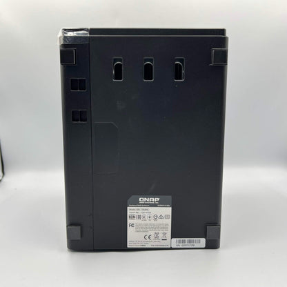 QNAP TR-004 4-bay USB Type-C hardware RAID enclosure TR-004-US