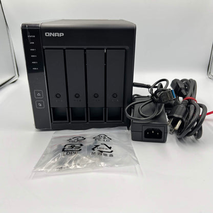 QNAP TR-004 4-bay USB Type-C hardware RAID enclosure TR-004-US