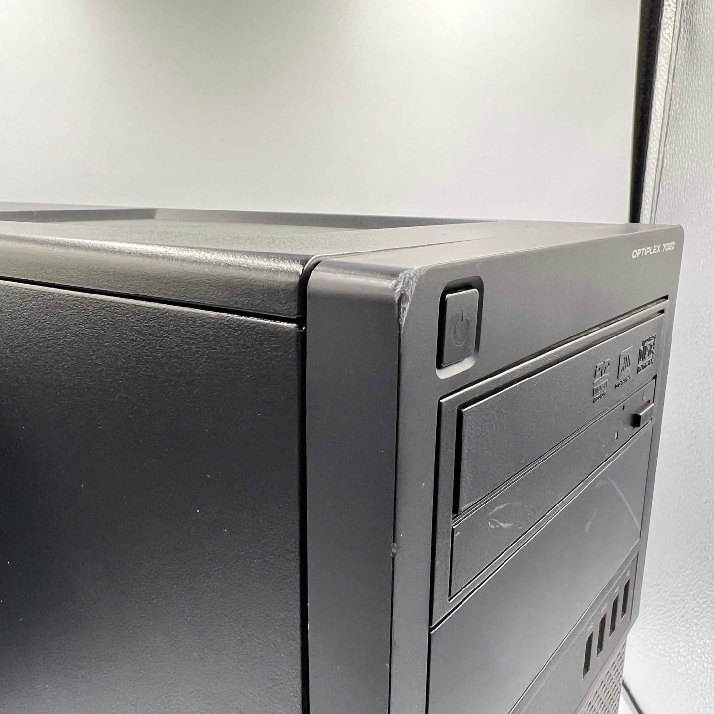 Dell Optiplex 7020 38659125458 Core i7-4790 3.60GHz 8GB RAM 500GB HDD AMD Radeon 