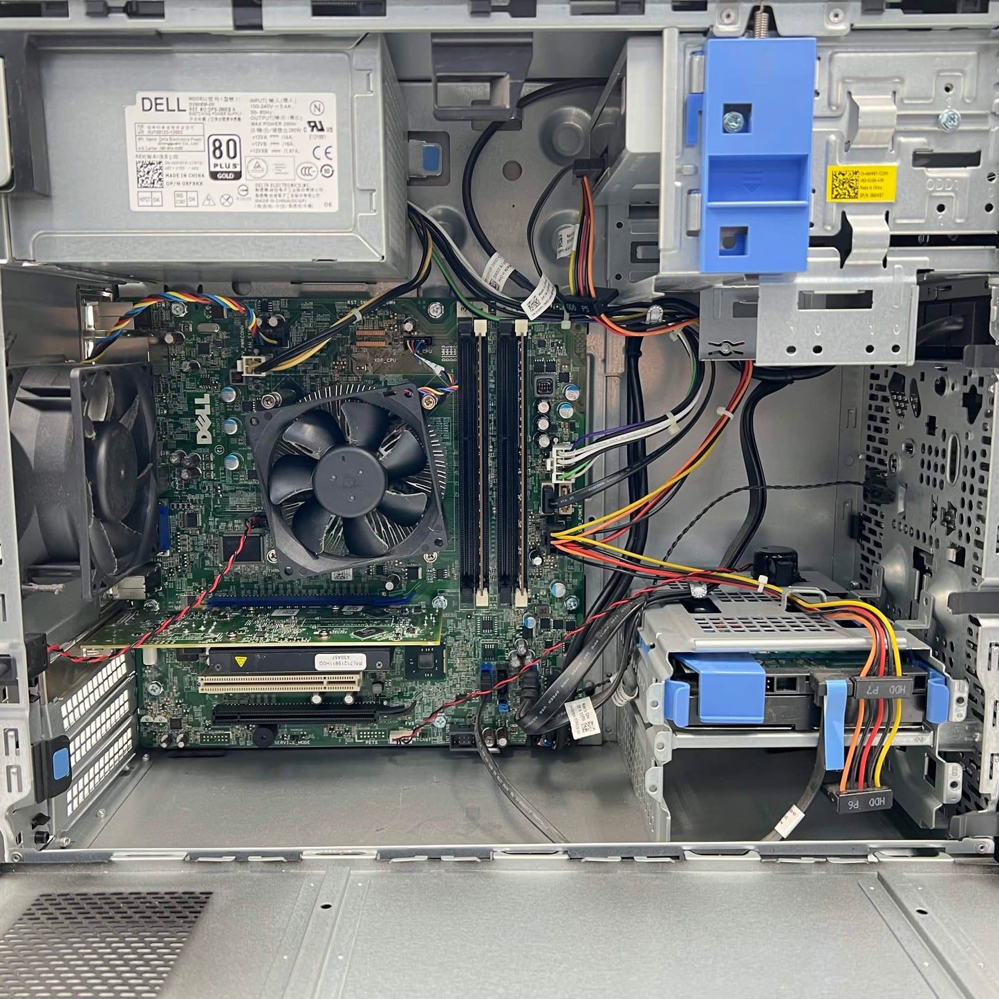 Dell Optiplex 7020 38659125458 Core i7-4790 3.60GHz 8GB RAM 500GB HDD AMD Radeon 