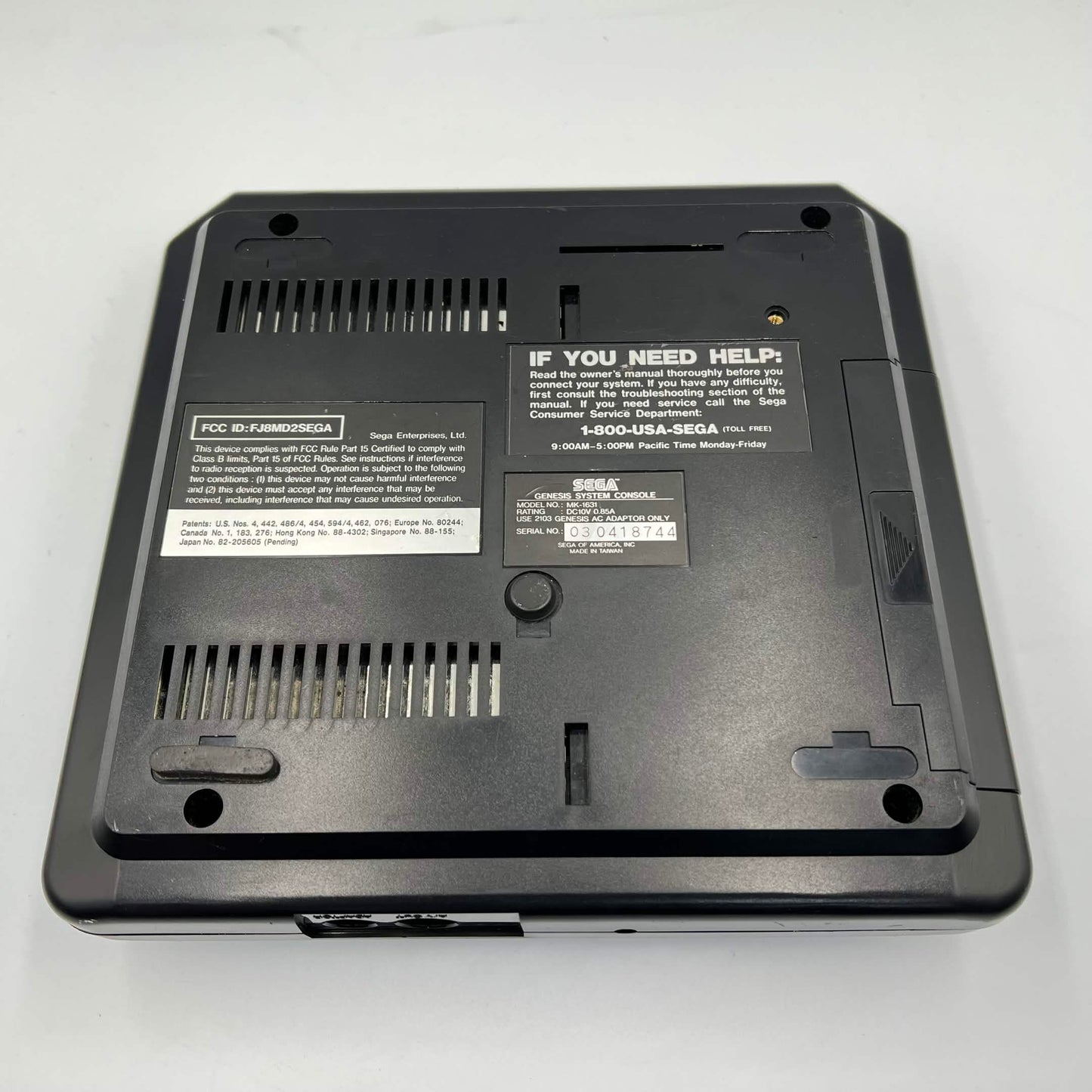Sega Genesis 2 Console Gaming System Black FJ8MD2SEGA