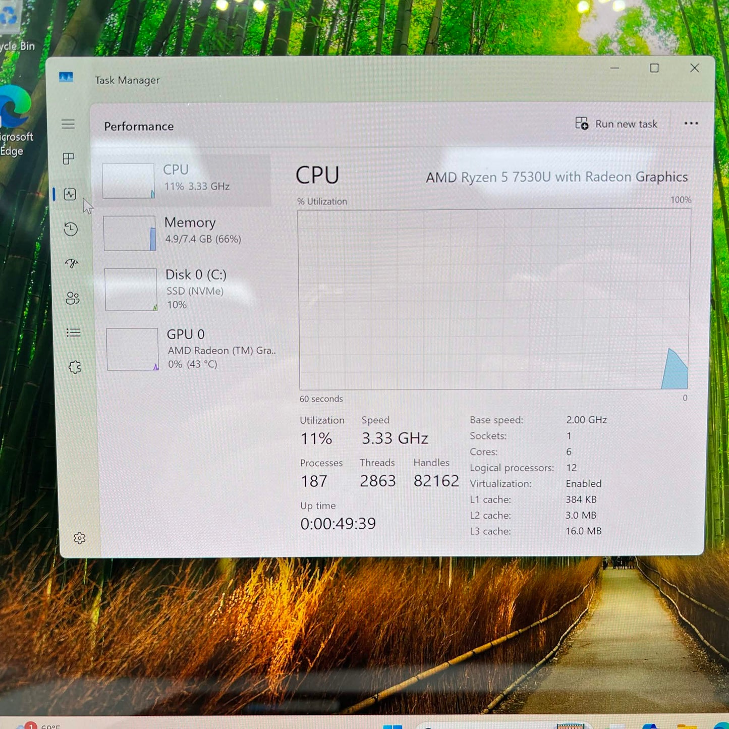 Asus Zenbook 14 OLED UM3420Y 14" Ryzen 5 7530U 2.0GHz 8GB RAM 256GB SSD