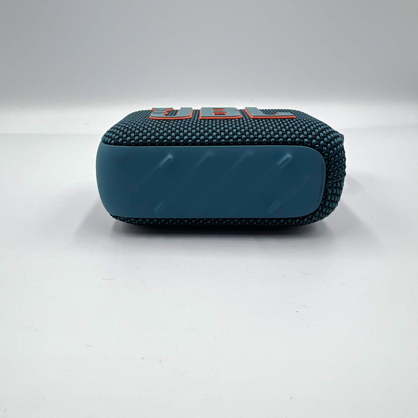 JBL Go 4 Portable Wireless Bluetooth Speaker Blue JBLGO4BLUAM