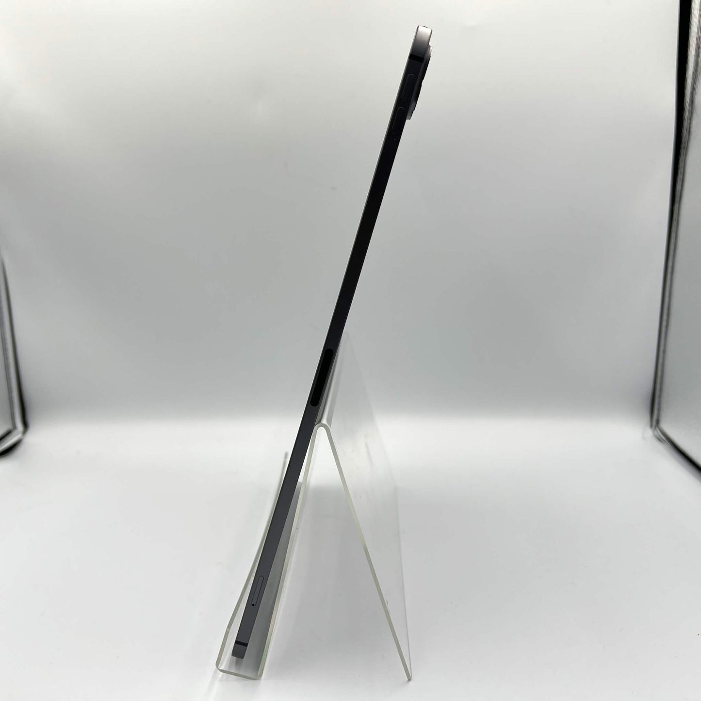 WiFi Only Apple iPad Pro 12.9" 4th Gen 128GB Space Gray MY3E2LL/A