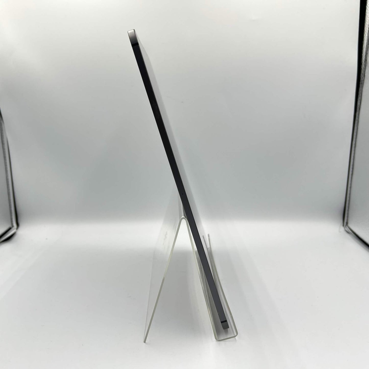 WiFi Only Apple iPad Pro 12.9" 4th Gen 128GB Space Gray MY3E2LL/A