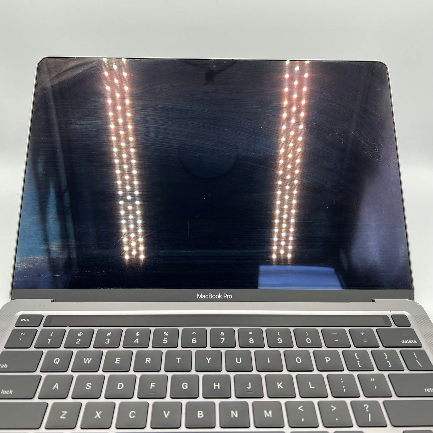 2020 Apple MacBook Pro 13.3" i5 1.4GHz 8GB RAM 256GB SSD Silver A2289