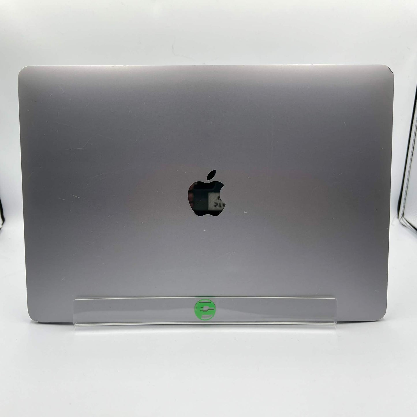 2020 Apple MacBook Pro 13.3" i5 1.4GHz 8GB RAM 256GB SSD Silver A2289